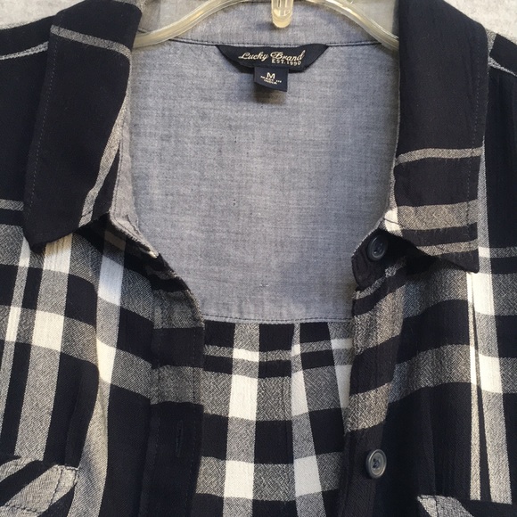 Lucky Brand Soft Cool Woven Lagan Look Shacket with Long Sleeves - Picture 6 of 16